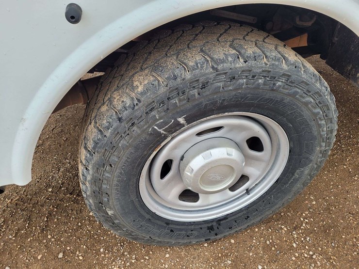 2019-ford-f350-image-18