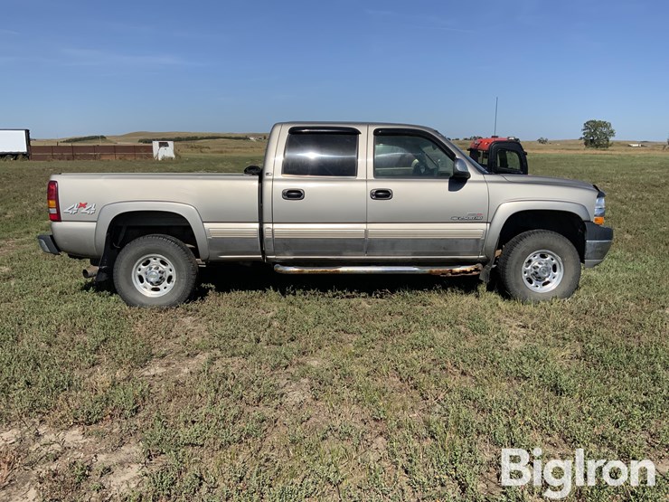 2002-chevrolet-silverado-2500-image-4