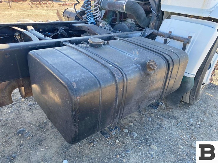 1989-kenworth-22-210-tractor-truck-image-25