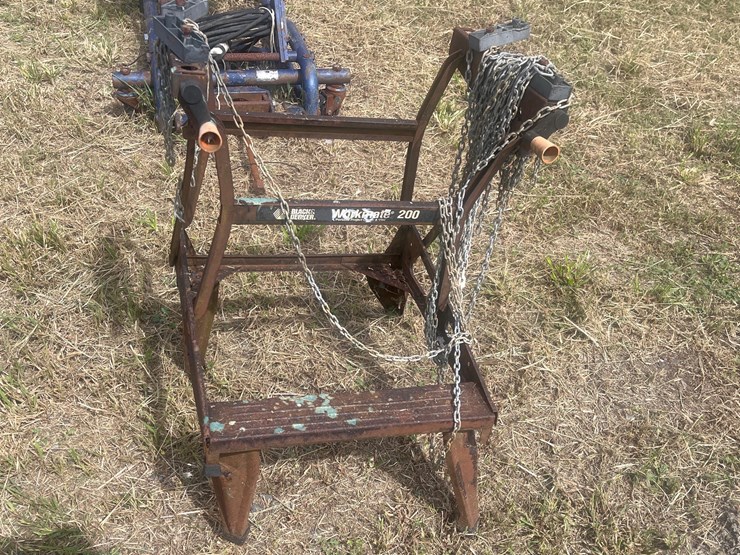 #202-•-misc-portable-project-center-and-vice-image-1