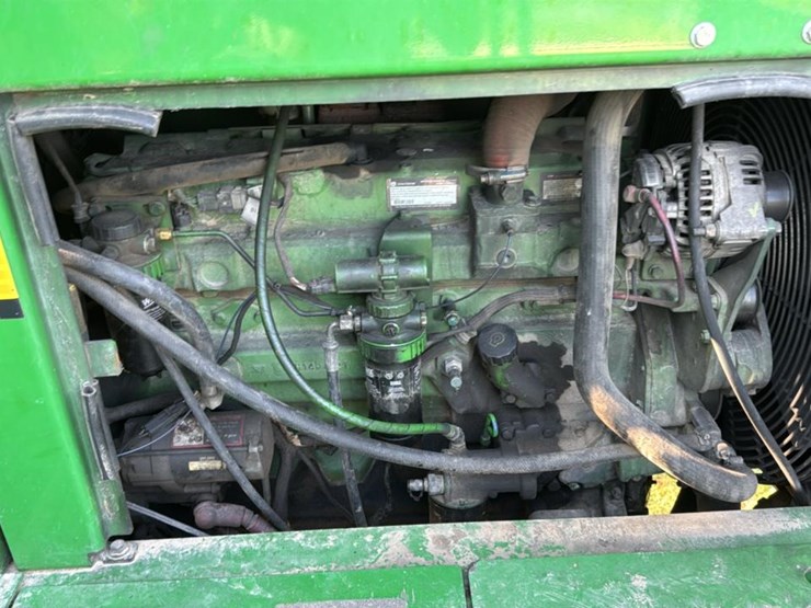 2015-deere-437d-image-23