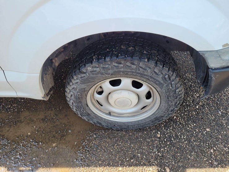 2018-ford-f150-xl-image-14