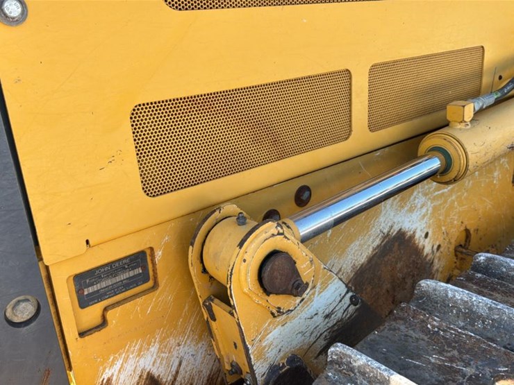 2015-deere-450j-lt-image-39