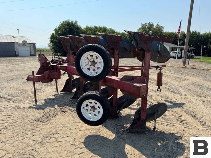 watts-5-bottom-plow-image-4