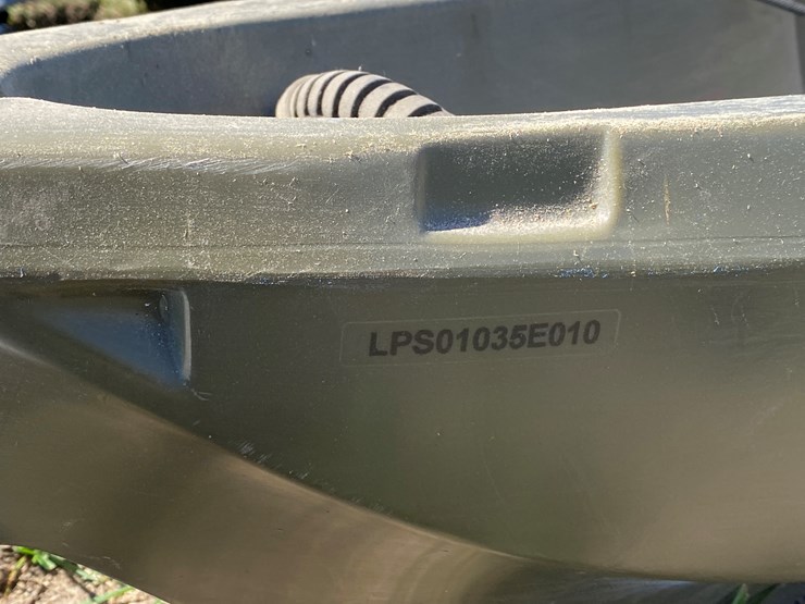 #70-•-#178-•-manta-ray-14-foot-kayak-with-paddle-and-dolly-image-7