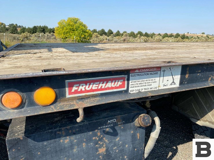 1985-ford-f800-image-16