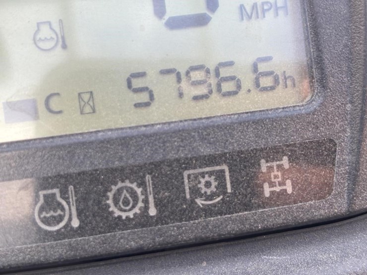 2017-kubota-rtv-x900-image-28