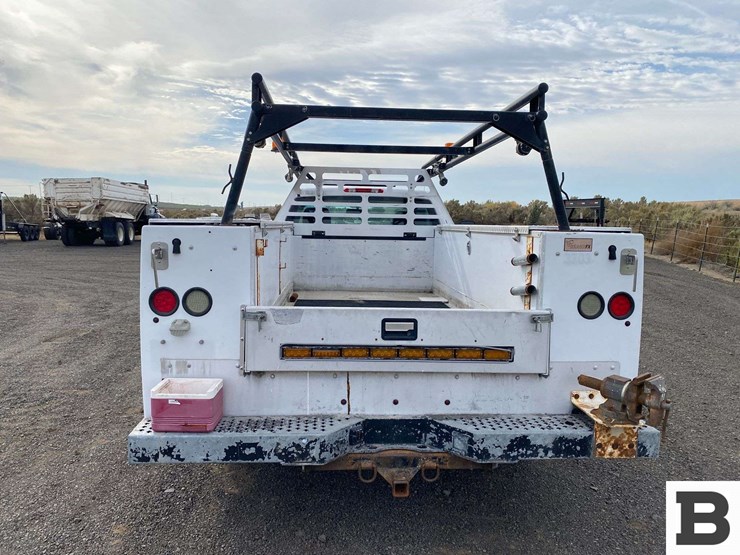 2009-chevrolet-silverado-3500-image-5