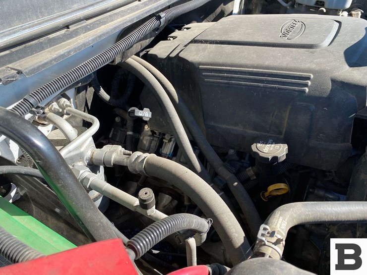 2013-chevrolet-silverado-3500-image-44