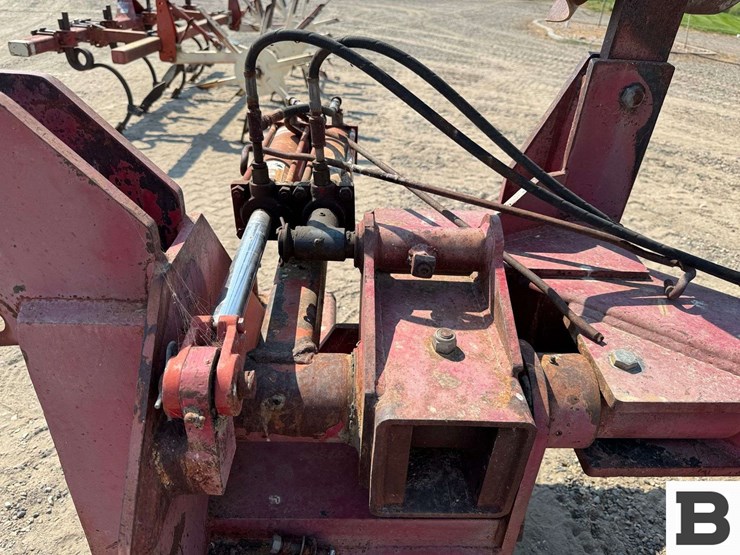 watts-5-bottom-plow-image-12