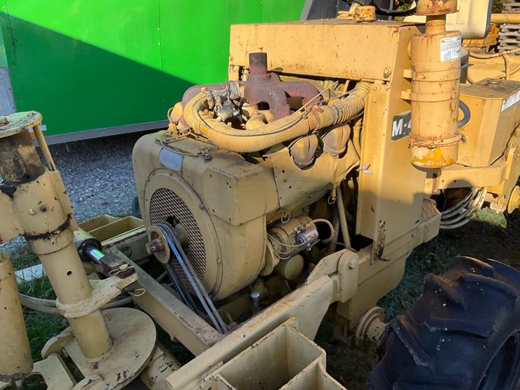 #1365-•-vermeer-m-460-ride-on-trencher-image-51