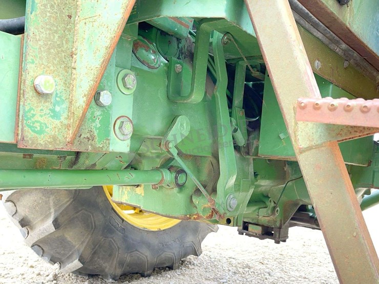 john-deere-2840-image-35
