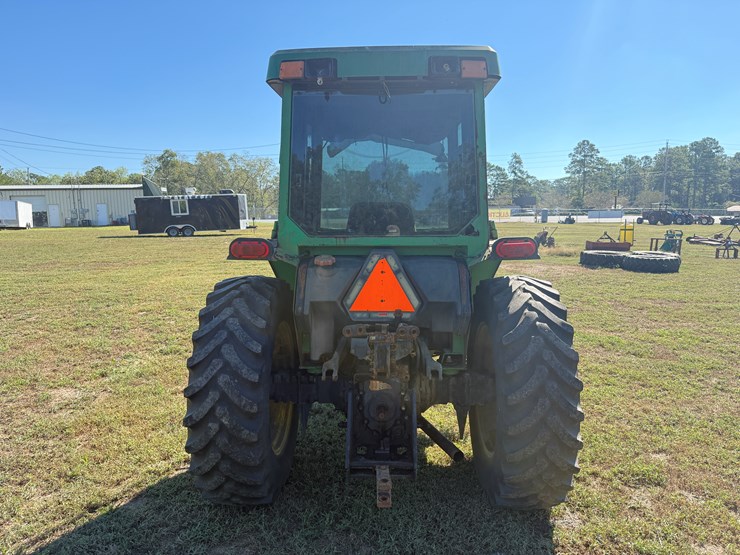 john-deere-5510-image-4