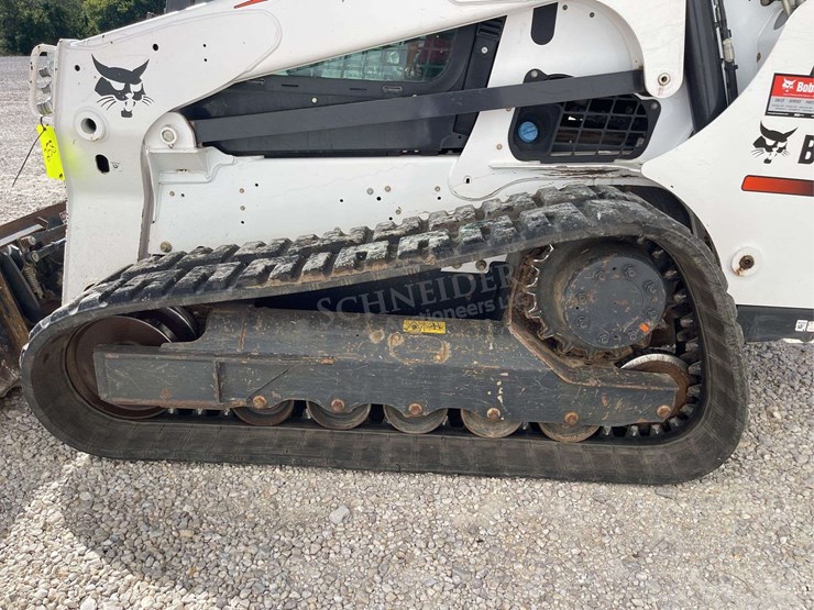 2016-bobcat-t750-image-32