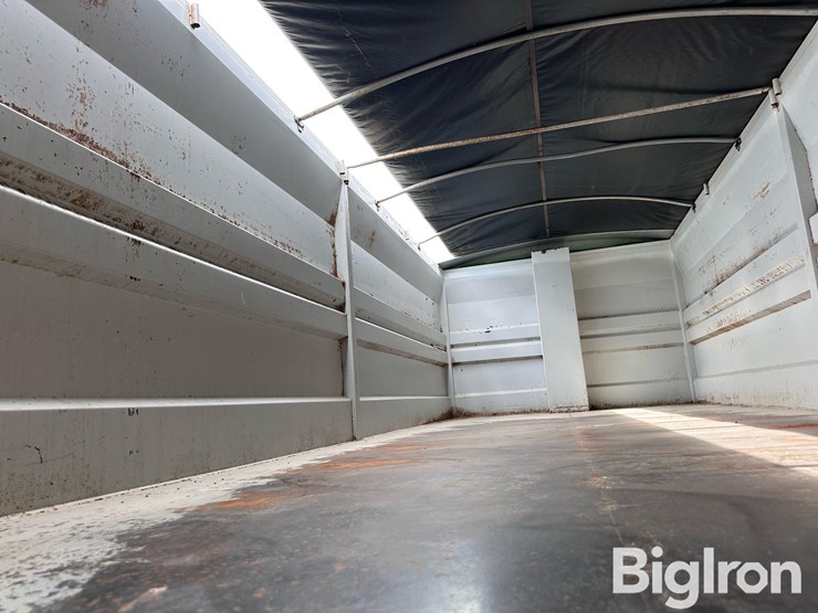 1994-freightliner-fld120-image-16