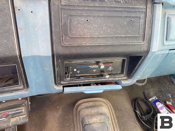 1980-ford-f350-image-27