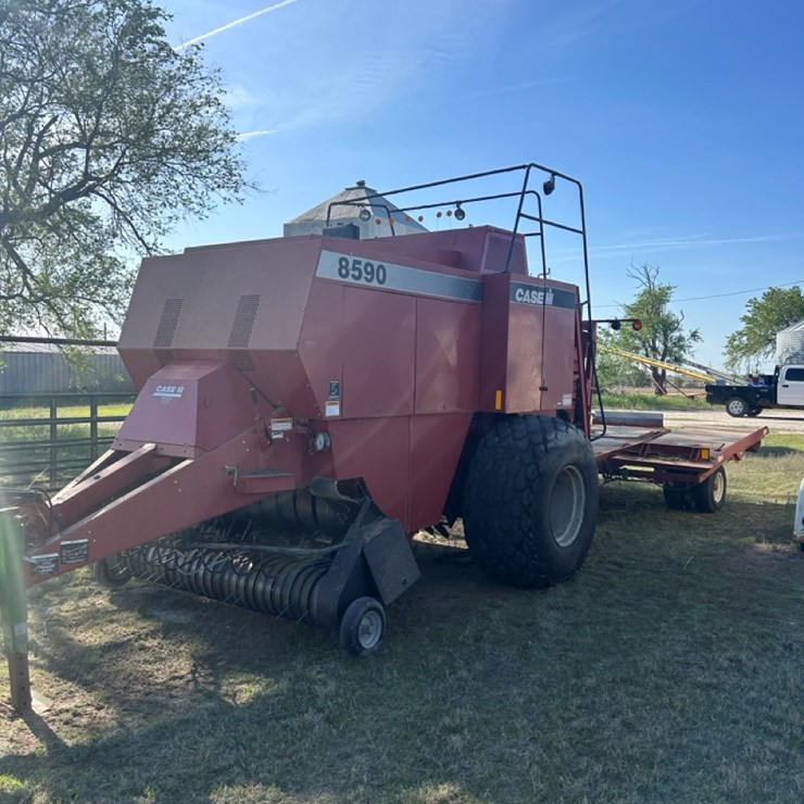 CASE IH 8590