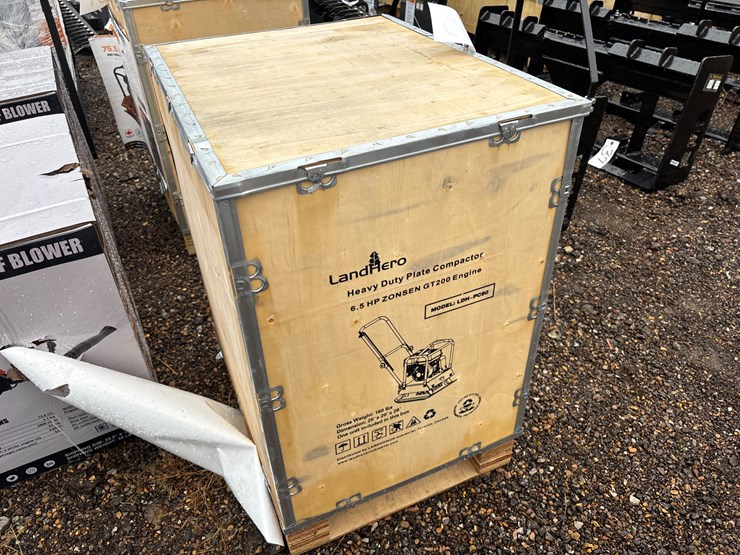 #35-•-heavy-duty-plate-compactor-image-2