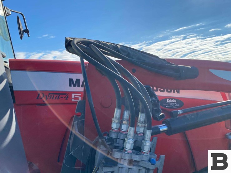 2012-massey-ferguson-5475-image-52