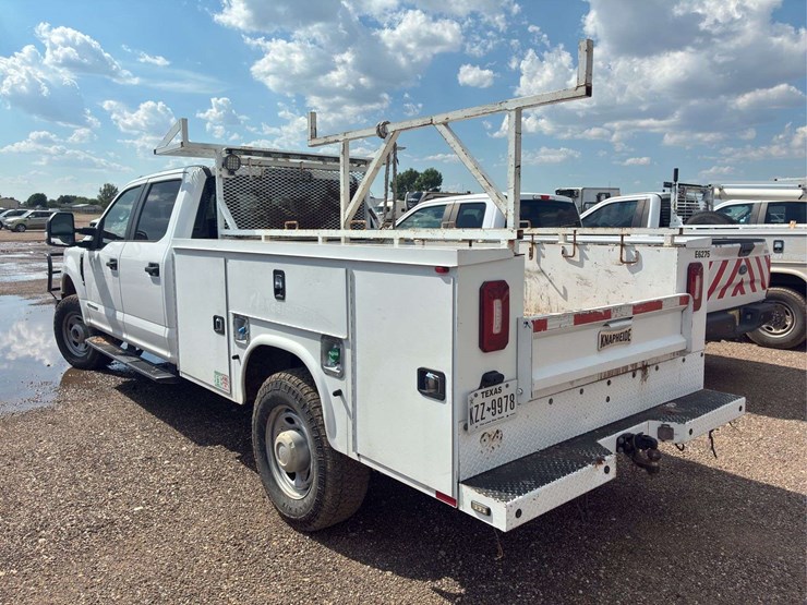 2018-ford-f350-image-4