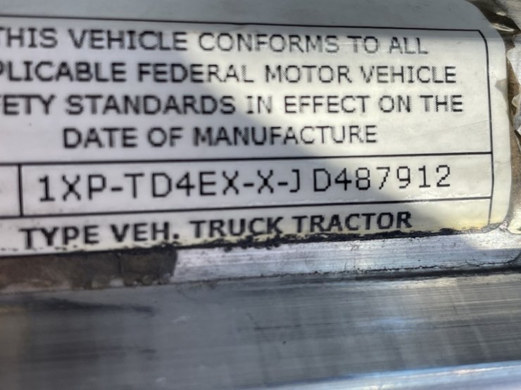 2018-peterbilt-367-image-56