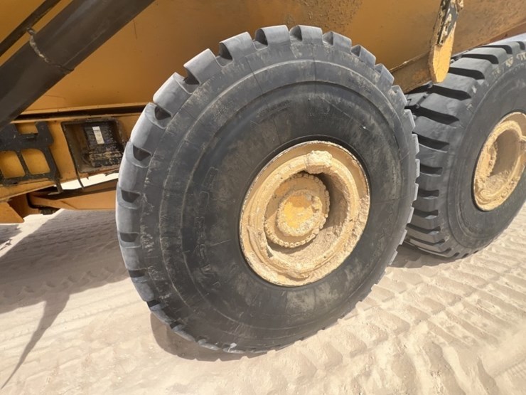 2019-volvo-a60h-image-17