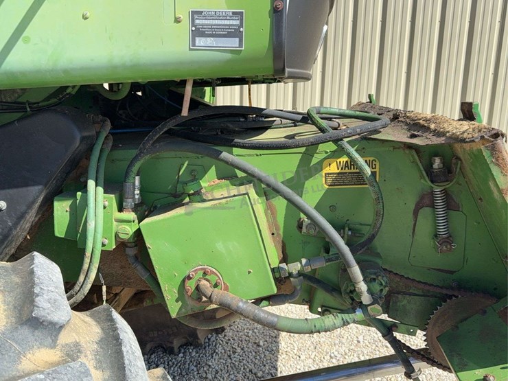 john-deere-4425-image-13
