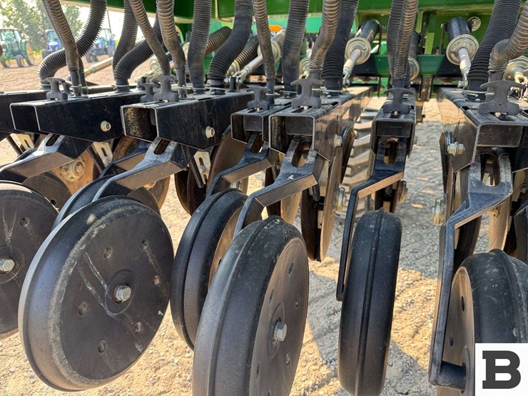 great-plains-3s-3000-image-31