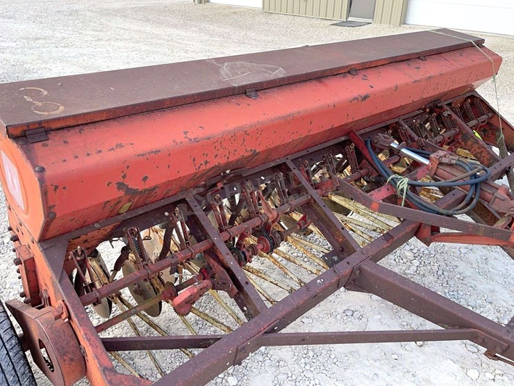 international-10-image-14