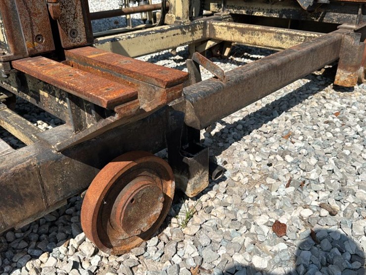 #4450-•-hurdle-headblock-and-carriage-image-11