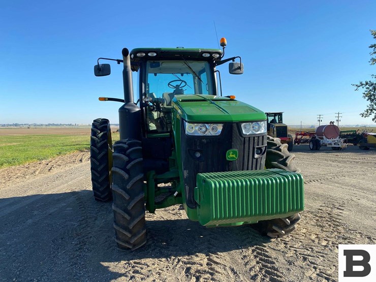 2011-john-deere-8285-tractor-image-7