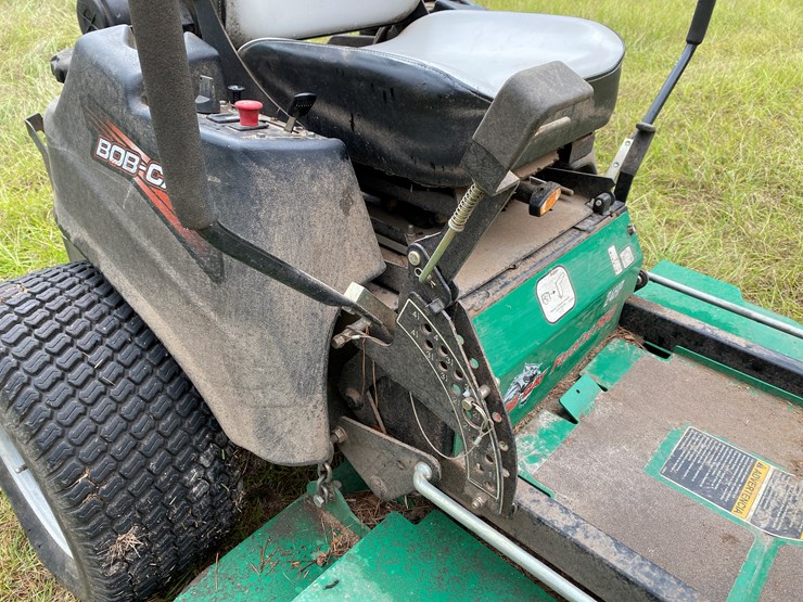 #44-•-#164-•-bob-cat-24-hp-zero-turn-lawnmower-with-61-inch-deck-image-14