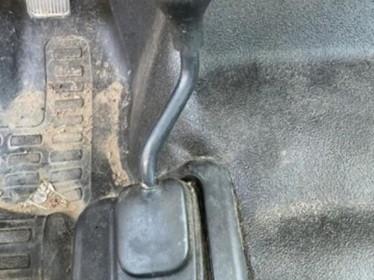 2010-ford-f250-xl-image-22