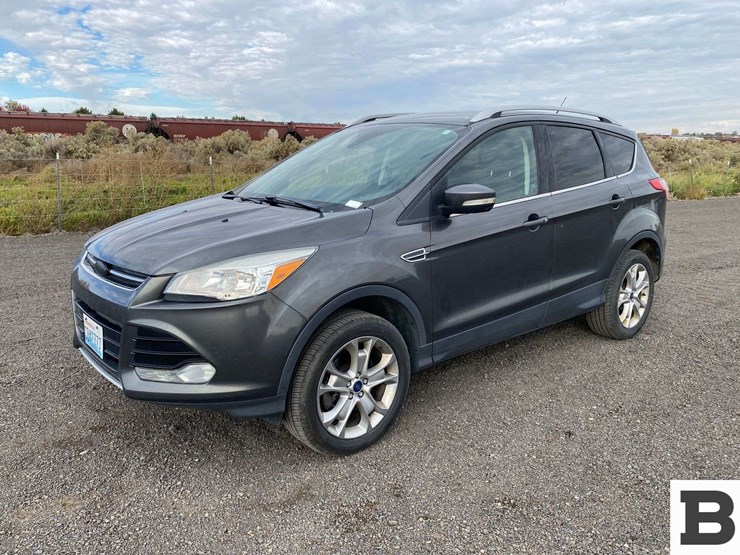 2015-ford-escape-image-1