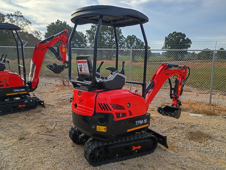 #l57-002-•-2025-tpm-16-mini-excavator-(gasoline)-image-4
