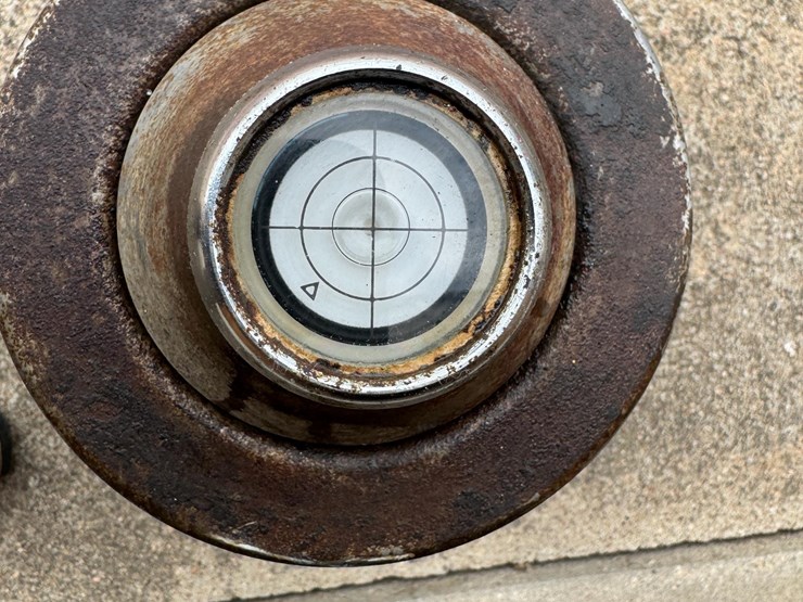 micro-precision-antique-tire-balancer-image-8