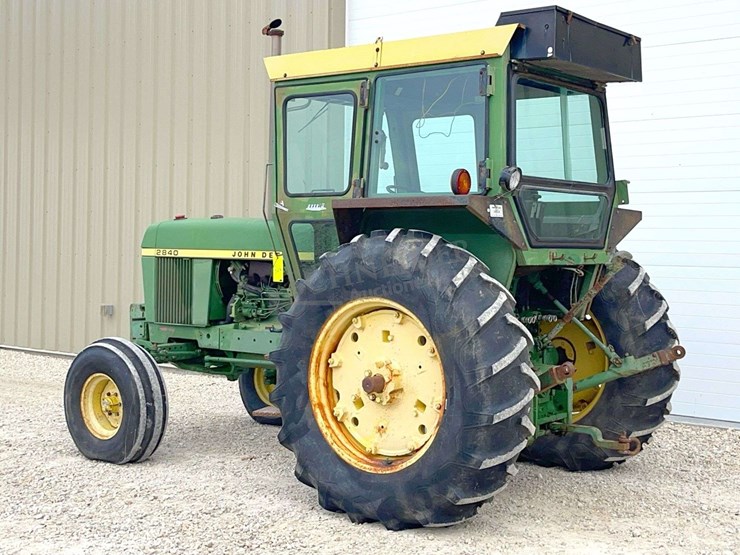 john-deere-2840-image-6