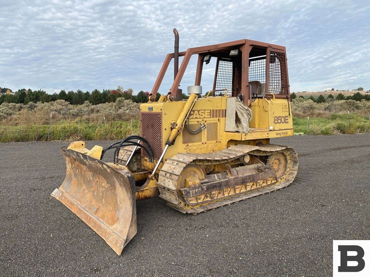 1993-case-850e-image-1