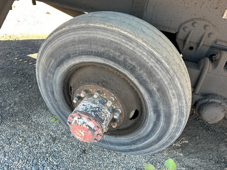 2010-prentice-2410-image-7