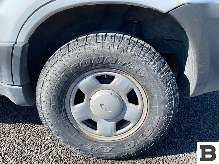 2006-ford-escape-image-11