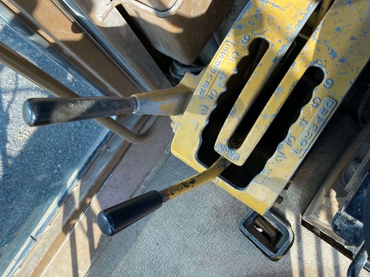 1991-caterpillar-140g-image-57