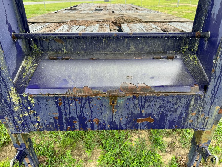 #22-•-#120a-•-rolls-rite-dual-axle-gooseneck-trailer-image-17