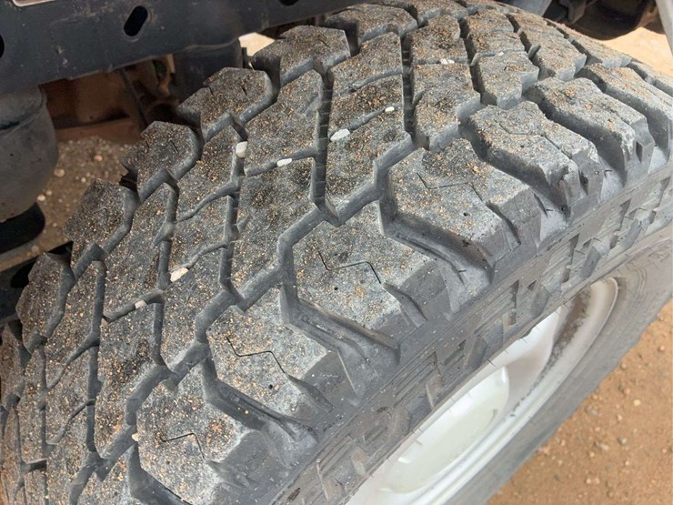 2017-ford-f150-lariat-image-17