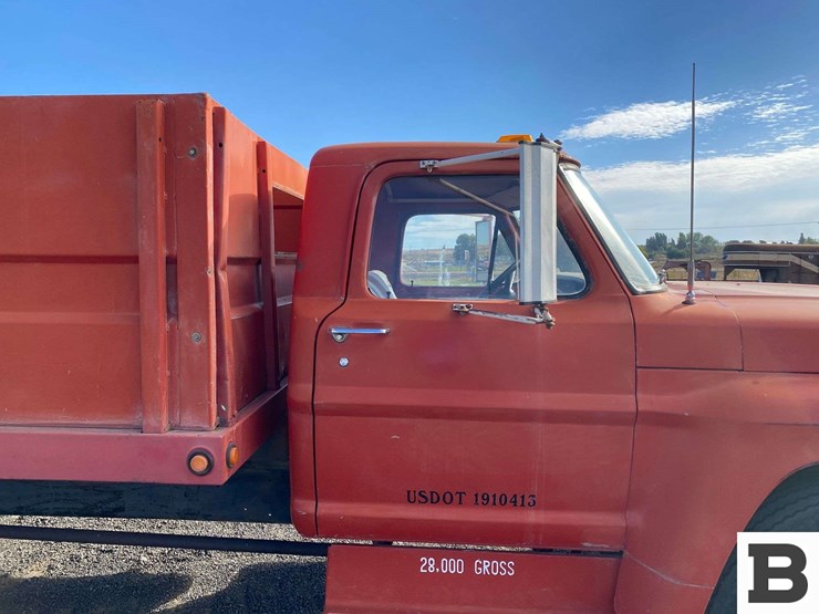 1968-ford-f750-image-30