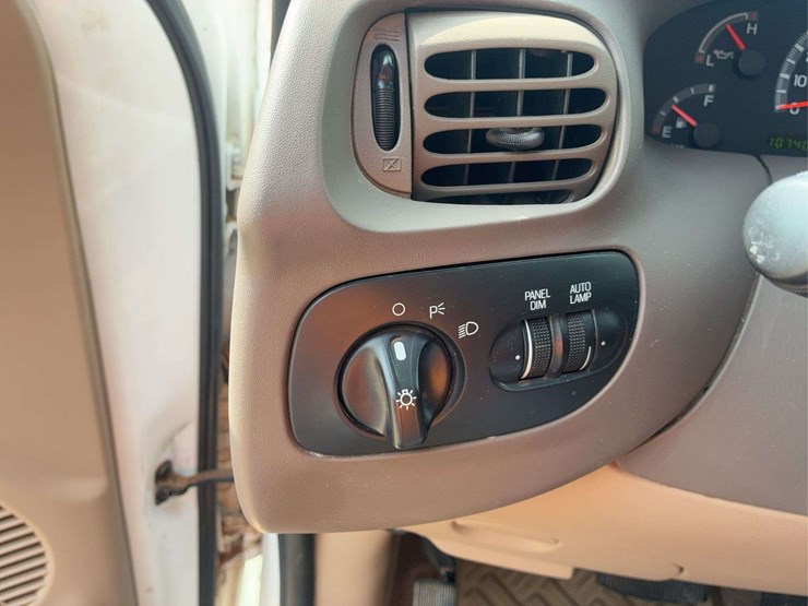 1999-ford-f150-lariat-image-16