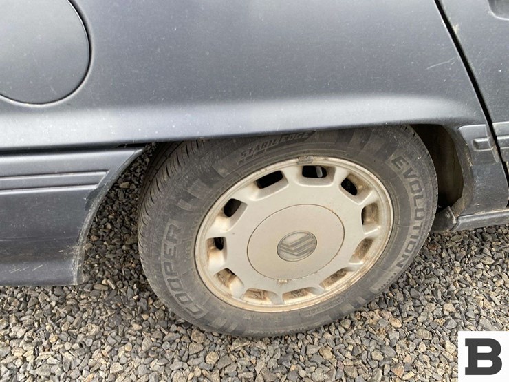 1994-mercury-sable-sedan-image-17