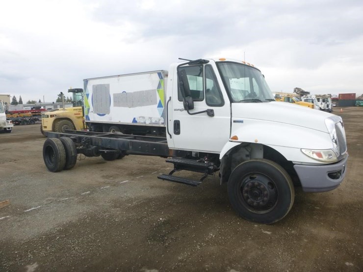 2013-international-4300-sba-image-2
