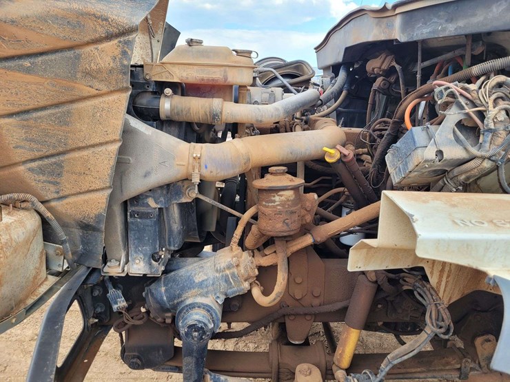 2004-international-7300-image-16