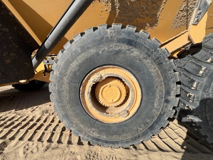 2021-volvo-a60h-image-18