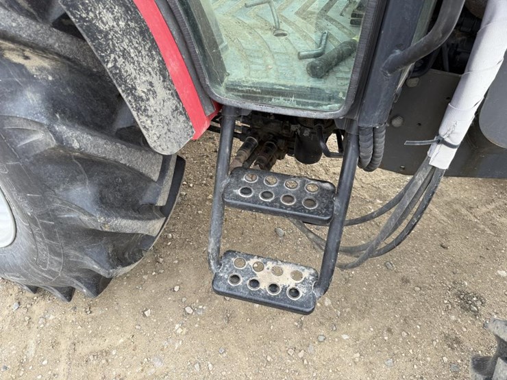 2009-massey-ferguson-3625-image-38